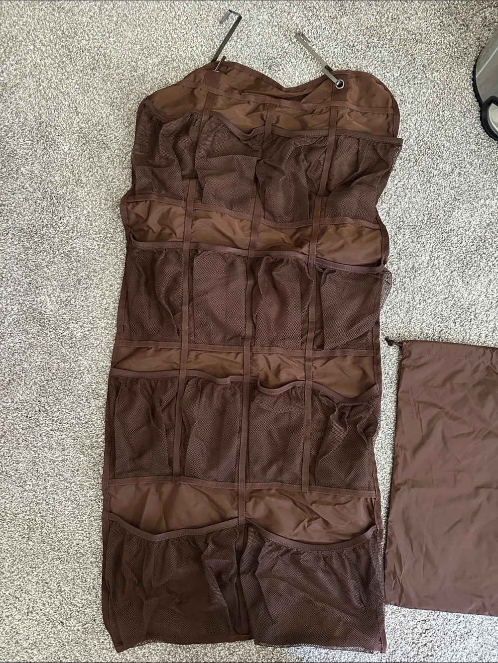 NWOT Bagsmart Hanging Compression Organizer and Drawstring Bag